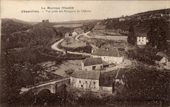 KP Chastellux sur Cure Yonne, zdjęcie krajobrazu, Remparts du Château,