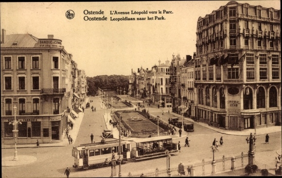 Postcard Ostend West Flanders, L&#39;Avenue Leopold vers le Parc, Leopoldlaan naar het Park, tram