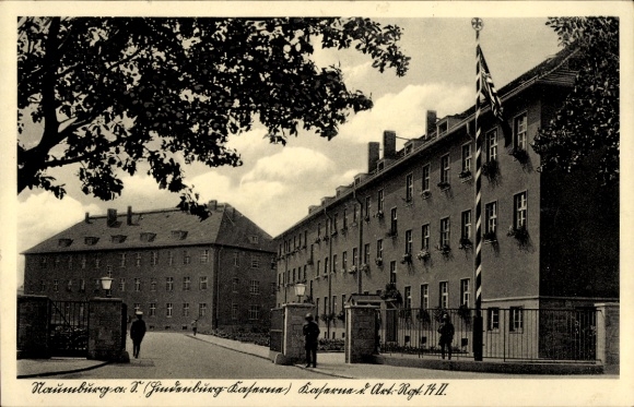 Ak Naumburg an der Saale, Hindenburg Kaserne, Artillerie Regiment 14 II.