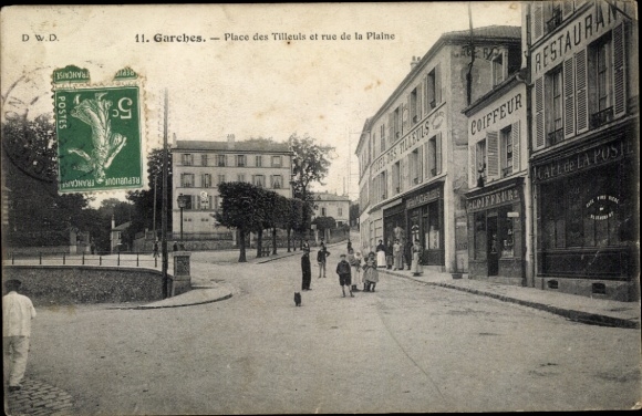 Postcard Garches Hauts de Seine, Place des Tilleuls, Rue de la Plaine, restaurant