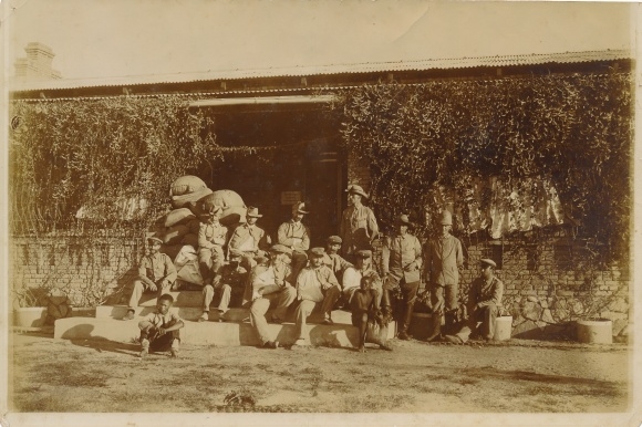 Photo DSW Afrika Namibia, ca 1900 - 1904, members of the colonial protection force, group picture