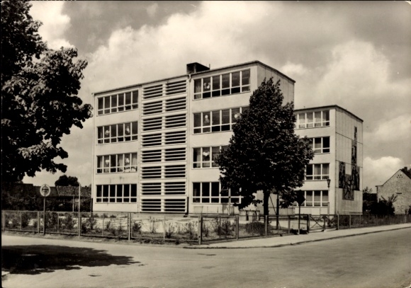 Postcard Sömmerda in Thuringia, modern building, school building, trees, clouds