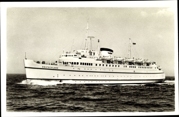 Ak veerboot Duitsland, zijaanzicht