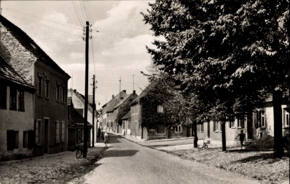 Postcard Cochstedt Hecklingen in the Salzlandkreis, Böklingerstraße