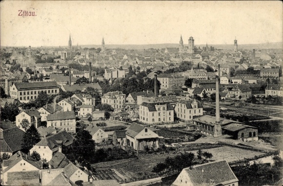 Ak Zittau in Sachsen, Stadtansicht, Häuser, Fabrikschornstein, Kirchtürme, 
