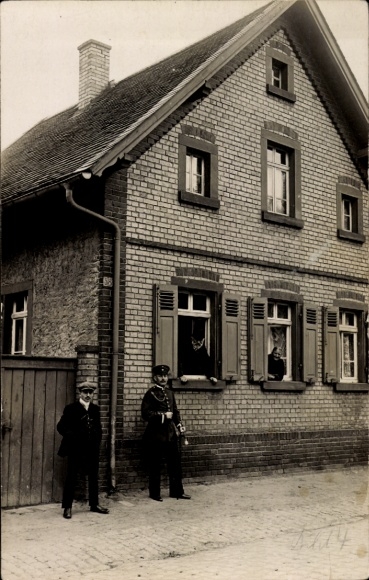 Photo Postcard Griesheim near Darmstadt, home of the Röder family