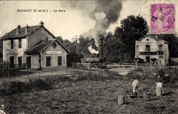 Postcard Nucourt Val-d'Oise, station, track side