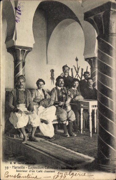 Postcard Marseille Bouches du Rhône, Colonial Exhibition, Turks in traditional costumes, Cafe