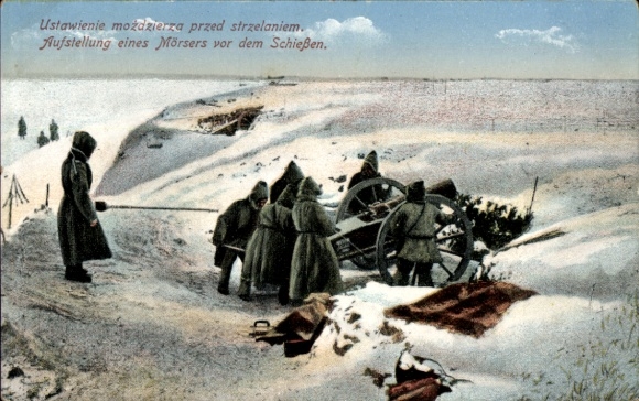 Postcard Poland, setting up a mortar before firing, soldiers, gun