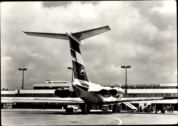 PC Berlin Schönefeld Airport, Interflug, GDR, passenger plane
