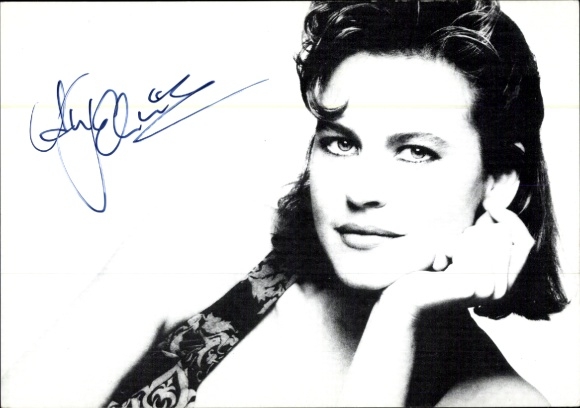 Postcard actress Anja Schüte, portrait, autograph