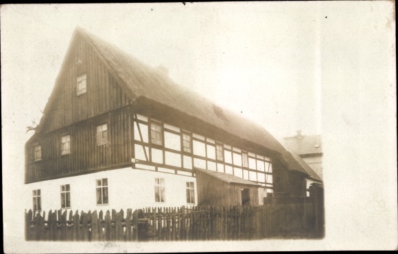 Photo Postcard Wachau in Saxony, Haus Hermann Stein, Teichstraße