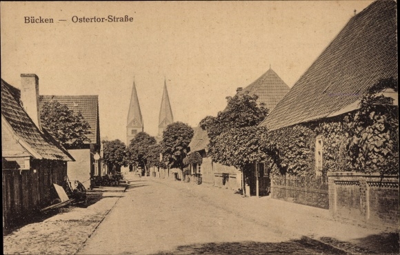 Postcard Bücken in Lower Saxony, Ostertor-Straße