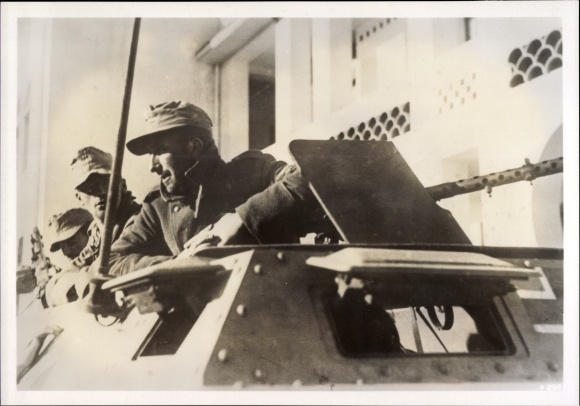 Photo H. Hoffmann, German Panzer Grenadiers in Tunis, December 1942