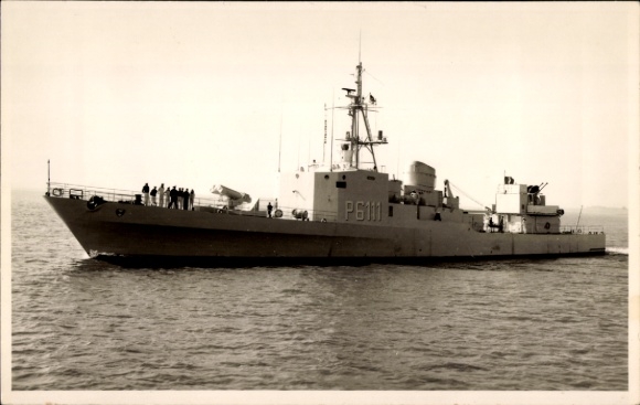 Photo Postcard U-Jagdboot P6111, Thetis, Bundesmarine