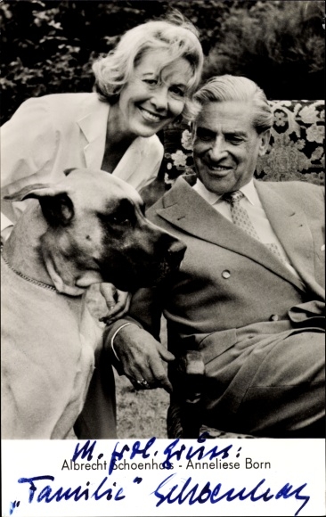 Postcard actor Albrecht Schoenhals and Anneliese Born, portrait, autograph, dog
