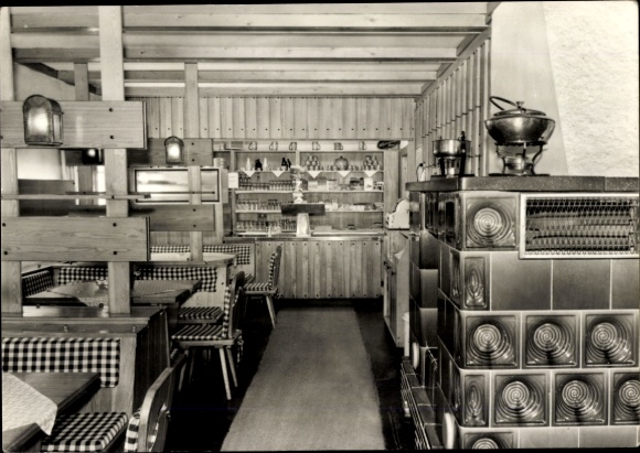 Postcard Sosa Eibenstock in the Ore Mountains, Konsum Restaurant Köhlerhütte, interior view