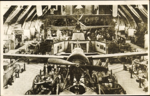 Postcard War Exhibition Hanover, general view, exhibition hall, aircraft, guns