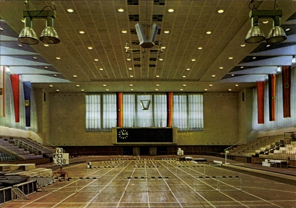 Postcard Berlin Lichtenberg Hohenschönhausen, Dynamo Sports Hall