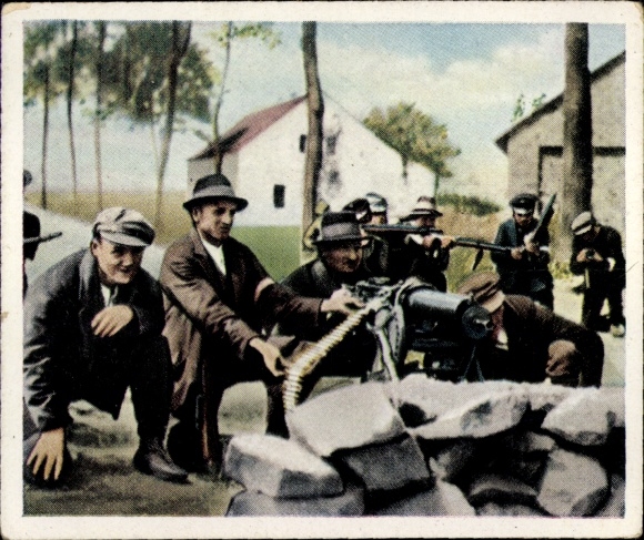 Collective picture The post-war period 41, May 1921, Annaberg Upper Silesia, Polish insurgents, barricade