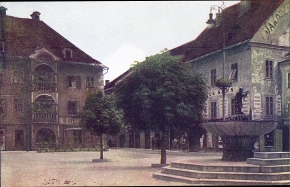 Postcard Sankt Veit an der Glan Carinthia, square with fountain