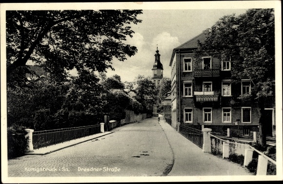 Postcard Königsbrück der Oberlausitz, Dresdner Strasse, bridge, houses, church