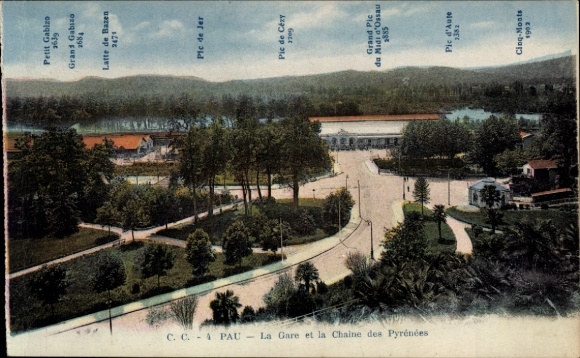 Ak Pau Pyrénées-Atlantiques, vanaf treinstation, Pyreneeën, bergketens, landschap