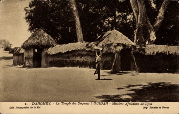 Ak Ouidah Benin, Dahomey, Tempel der Schlangen,  Missions Africaines de Lyon