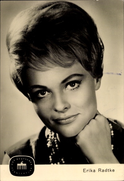 Postcard Actress, Presenter Erika Radtke, GDR German Television, portrait