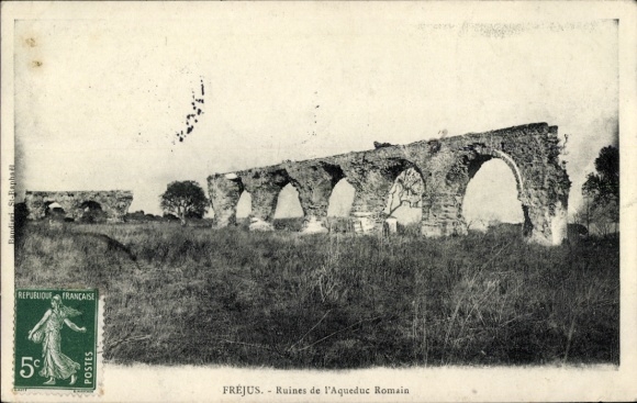 Postcard Fréjus Var, ruins of the Roman aqueduct, French