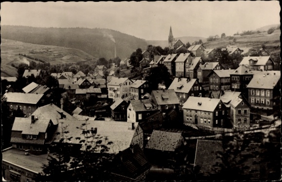 Postcard Stützerbach Ilmenau Thuringian Forest, view of a village, many houses, church in the background, S