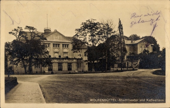 Ak Wolfenbüttel in Niedersachsen, Stadt Theater, Kaffeehaus, Gebäude, Bäume, Straße