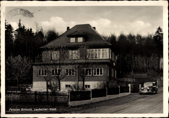 Postcard Laubach in Hesse, Pension Schmidt, Laubacher Forest, car