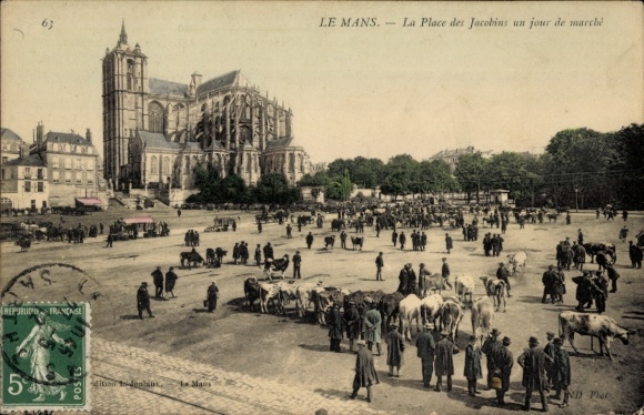 Postcard Le Mans Sarthe, Place des Jacobins on a day walk