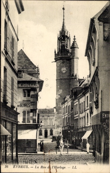 Postcard Évreux Eure, Rue de la Horloge