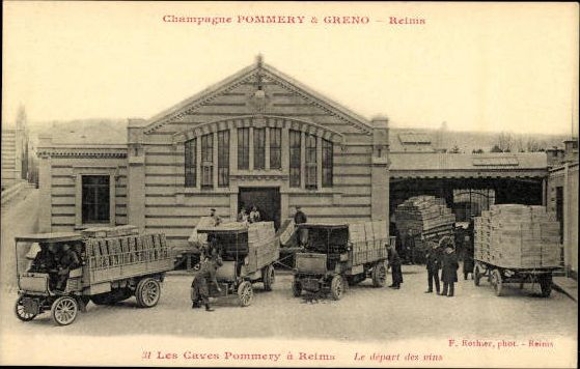 Set with 40 PCs Reims, Caves Pommery, envelope