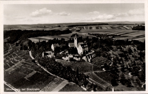 Ak Stockheim in Oberfranken, Fliegeraufnahme, Stockeberg