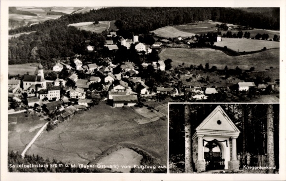 Ak Sattelpeilnstein Traitsching im Bayerischen Wald, Fliegeraufnahme, Kriegerdenkmal
