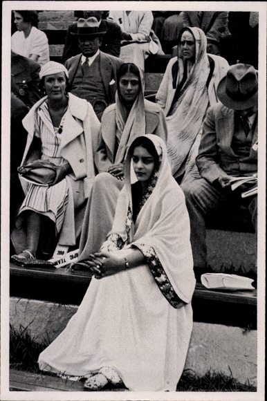 Collection picture Olympia 1936, Indian women at the polo game Germany India