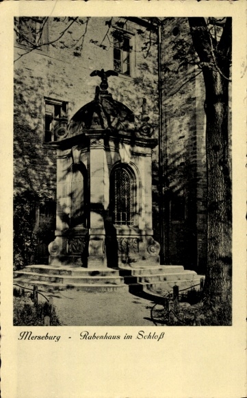 Ak Merseburg an der Saale,  Rabenhaus im Schloss,  Architektur