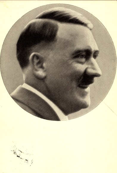 Postcard Führer and Reich Chancellor Adolf Hitler, men of the time 91
