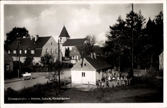 Postcard Schwarzkollm Hoyerswerda in Upper Lusatia, church, school, kindergarten