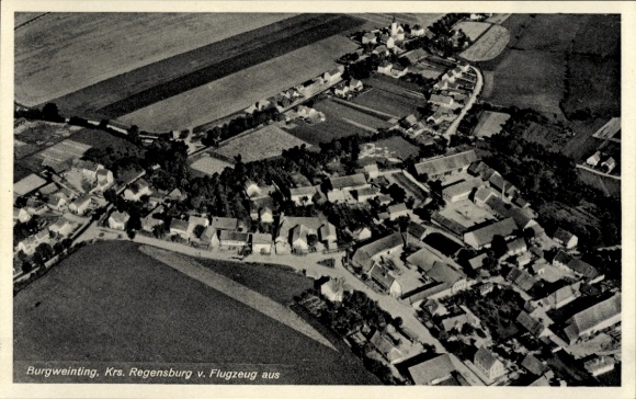 Ak Burgweinting Regensburg aan de Donau Opper-Palts, luchtfoto van Burgweinting, huizen, velden,