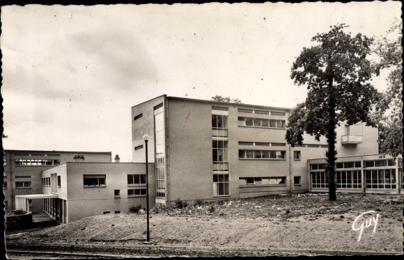 Postcard Châtenay Malabry Hauts de Seine, La Butte Rouge, Leonard de Vinci School Group