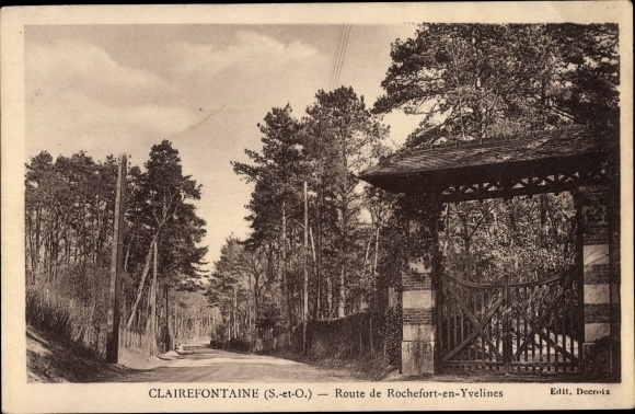 Postcard Clairefontaine Yvelines, Route de Rochefort