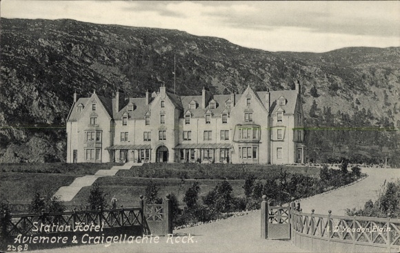 KP Aviemore Scotland, Station Hotel, Craigellachie Rock