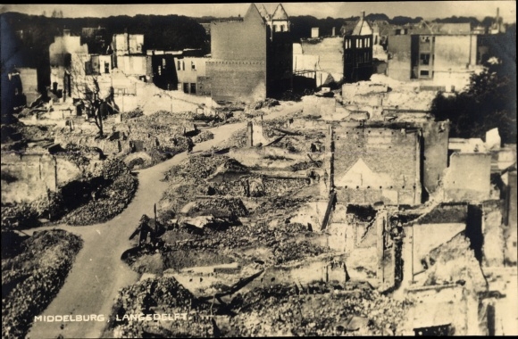 Zdjęcie Middelburg Zeeland Holandia, Langedelft, zniszczenia wojenne II WW