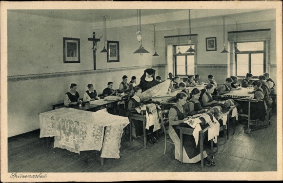 Postcard Hohenwart (near Schrobenhausen) in Upper Bavaria, institution for the deaf and dumb JE Wagner, lace work