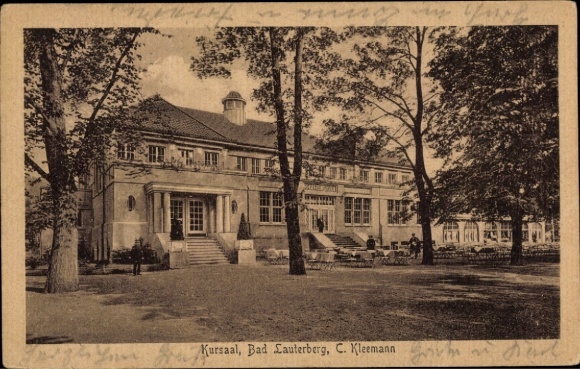 Ak Bad Lauterberg im Harz, Kursaal, C. Kleemann, gebouwen, bomen, zwart en wit,