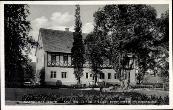 Postcard Bodenwerder in Lower Saxony, Münchhausen&#39;s birthplace, now town hall